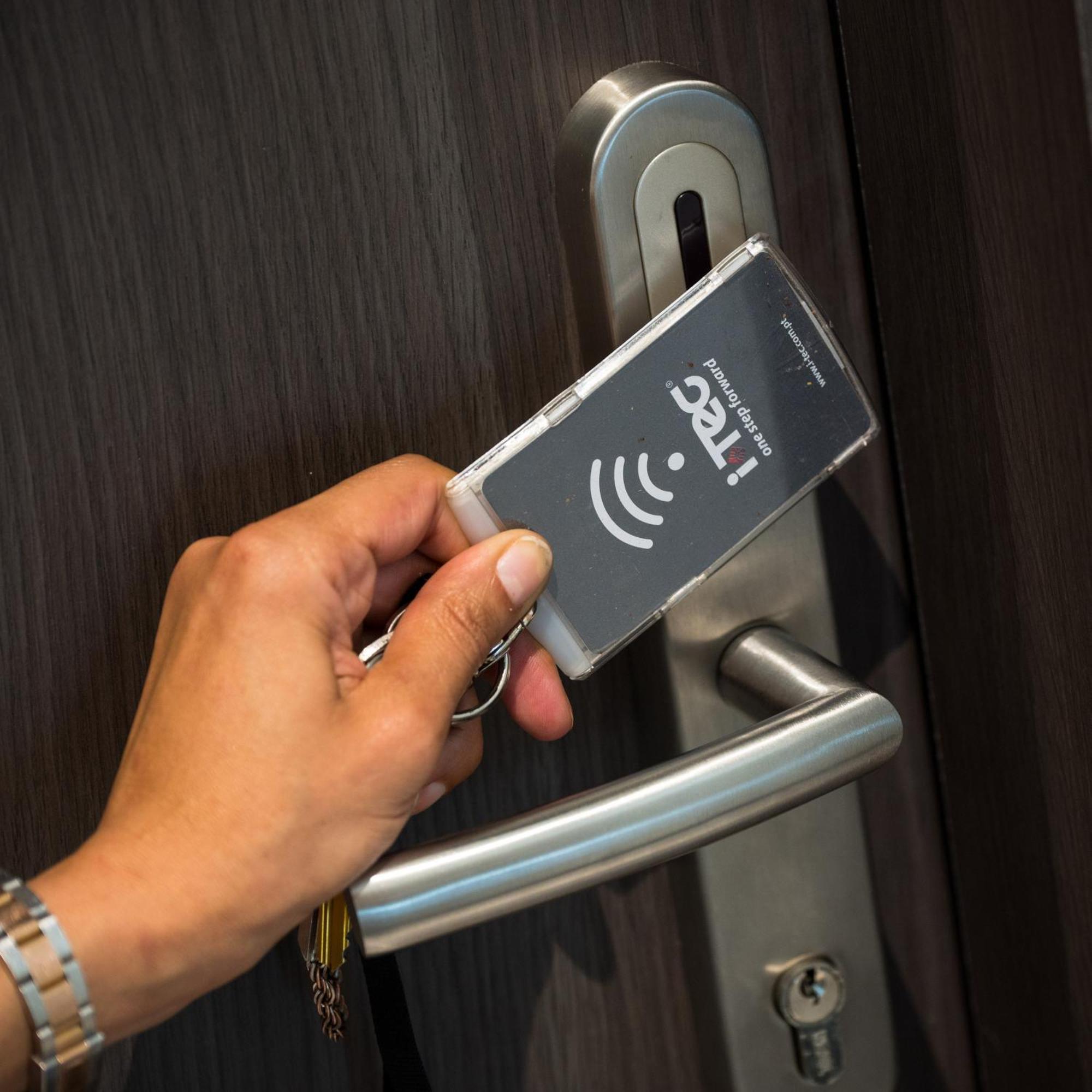 Doma Zagreb Aparthotel Ngoại thất bức ảnh